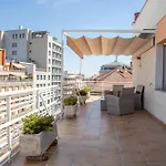 BURGO NUEVO: Ático de lujo en pleno centro con terraza y vistas