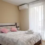 BURGO NUEVO: Ático de lujo en pleno centro con terraza y vistas